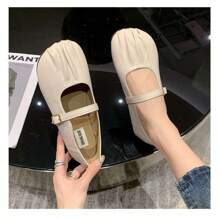 Mocasines con punta cuadrada de boca plana, estilo chino moderno de primavera y verano 2025, zapatos de abuela de talón plano, suela blanda y de uso versátil