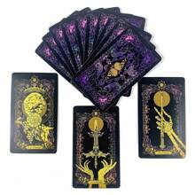 1 pièce TAROT DE L'ESPRIT VAGABOND : Un ensemble de 78 cartes à thème de voyage, avec des illustrations dorées de cartes géographiques éclaboussées et des autocollants de constellations Un guide pour la sagesse vagabonde pour le transfert d'âme Design mystérieux violet et noir, un outil de croissance spirituelle, un emballage élégant et des illustrations détaillées