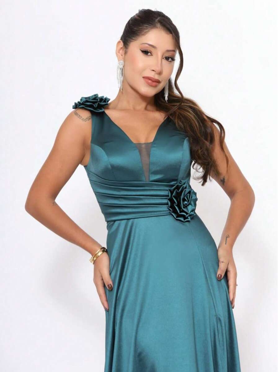Long Satin Bridesmaid Dress With Flower Detail - 墨綠色 - 查看 1