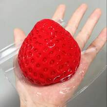 Brinquedo de Alívio de Estresse em Formato de Morango Grande e Brilhoso para Espremer, Imita Lama de Silicone, DIY Artesanal de Alta Estética, Novo Morango Transparente Rosa com Cobertura Cremosa no Top