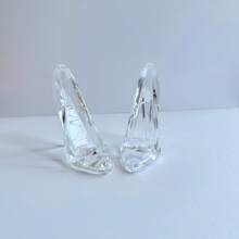 1PC Exquisite Crystal High Heels Decorative Ornaments, Transparent Acrylic Material Living Room Kitchen Room Decorative Ornaments Highly Attractive Crystal High Heels, Suitable For Weddings, Parties, And Women's Gifts