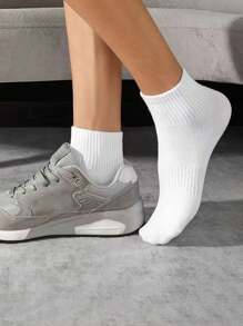 5 Pairs Unisex White Socks, Solid Color Mid-Calf Socks, Korean Style Versatile Summer Long Socks For Men & Women, Sports Socks, Couple Socks