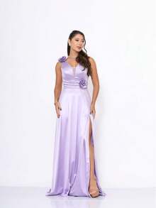Vestido de festa madrinha longo com cetim e detalhe de flor - Lilás - Visão 3