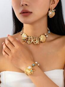 1 Set de elegante joyería de moda: Collar de coral, estrella de mar y concha, pulsera, pendientes con incrustaciones de perlas falsas, rhinestones, joyería bohemia, adecuada para regalos, mujeres, vacaciones y todas las ocasiones