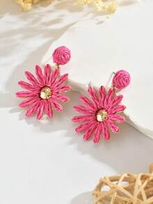 1 Pair Unique Vacation Style Versatile Summer Handmade Raffia Sunflower Earrings, Charming Fashion Personalized Handwoven Raffia Pink Flower Pendant Earrings Suitable For Women's Daily, Party, And Holiday Wear - Hot Pink - View 2