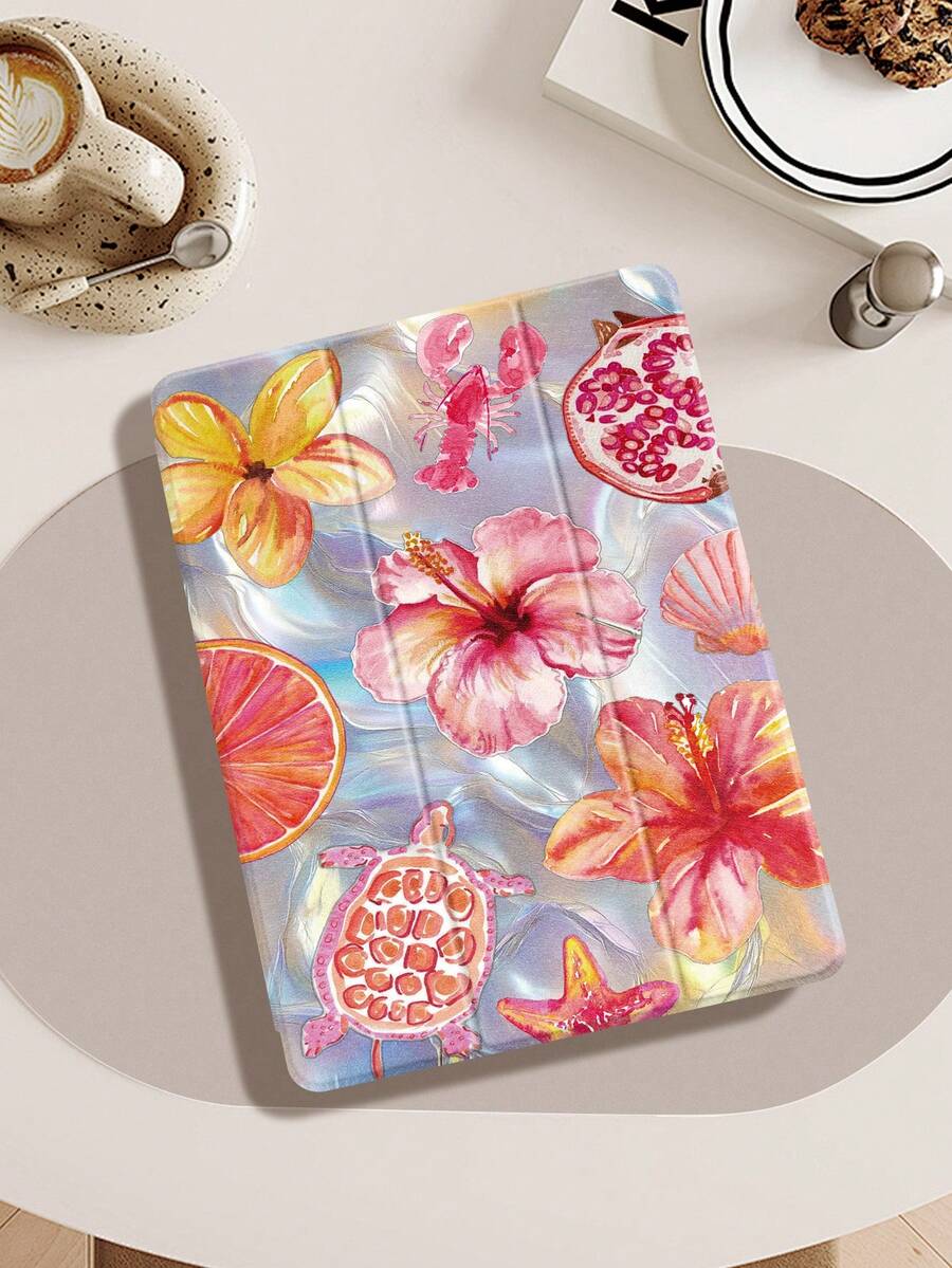 这款芙蓉海洋元素粉色背景图案平板电脑保护套，兼容 iPad (A16) 11 英寸第 11 代（2025 年款）和 iPad 7/8/9 10.2 英寸。皮革保护套兼容 Kindle Paperwhite 第 12 代（2024 年款）和三星 Tab S6 10.4 英寸。Tab A7 Lite 8.7 英寸也适用。时尚皮革保护套，是返校季、情人节和新年礼物的理想之选。