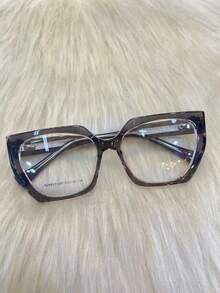 Retro Cat Eye Sunglasses With Black Frame And Polygonal Lenses For Myopia, Female Face, Small And Plain - 淺灰色 - 查看 1