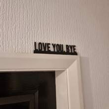 1 PIEZA Letrero de metal clásico "TE AMO ADIÓS" - Arte de pared geométrico para la sala de estar, decoración de pared interior - Decoración del hogar única y idea de regalo para el Día de San Valentín, Navidad, Halloween, Pascua y Acción de Gracias