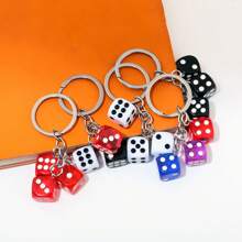 1 pieza Lindo dije de resina 3D con dados, llavero de dados 3D de resina, colgante de llavero de coche, joyería de mochila para hombres y mujeres, regalo