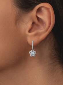 Boucles d'oreilles mode en argent sterling 925, élégantes boucles d'oreilles pendantes à fleurs en zircone cubique, convenant pour un port quotidien, cadeau d'anniversaire