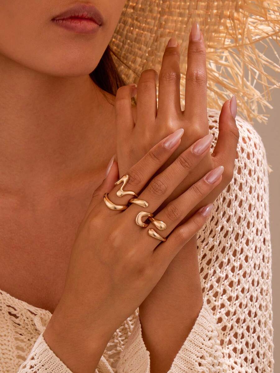 4pcs/Set Retro Style Asymmetrical Metal Rings Set For Women