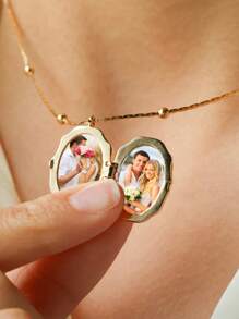 1/2/5 piezas Collar personalizado con foto personalizada y amor, con fotos personalizadas. Es creativo, elegante y clásico, reemplazable, adecuado para el uso diario y un regalo de joyería de Warm. Un estilo dorado de moda para damas, en otoño, estilo retro