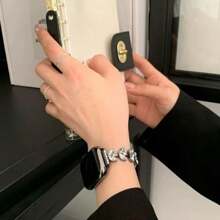 Metal Watch Straps For Women - Applicable To Ultra Se 10 9 8 7 6 5 4 3 2 1 Applicable To 44mm, 40mm, 45mm, 41mm, 49mm, 42mm, 38mm Women's Watch Straps (Excluding Watches)