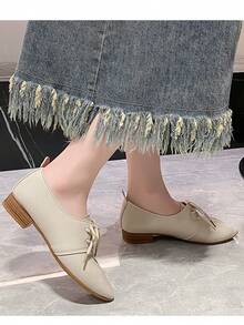 Bailarinas clásicas para mujer con cordones - Puntera fina, suela suave, tacón bajo cómodo, zapatos con cubierta beige para atuendo casual - Beis - Ver 5