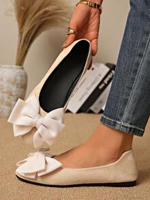 Zapatos planos de punta redonda clásicos para mujer con lazo - Zapatos de suela blanda y bajo empeine, ligeros y cómodos - Diseño de lazo elegante y de moda - Clásico, de moda, elegante, versátil - Mariposa de punta beige - Ver 7