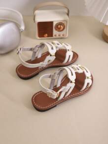 Girls' Outdoor Sandals Summer New Round Toe Hollow Out Rhinestone Sticker Anti Slip Fashionable And Elegant Children's Flat Beach Sandals