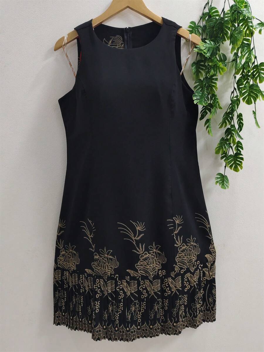 Women's Dress - Negro y oro - Ver 1