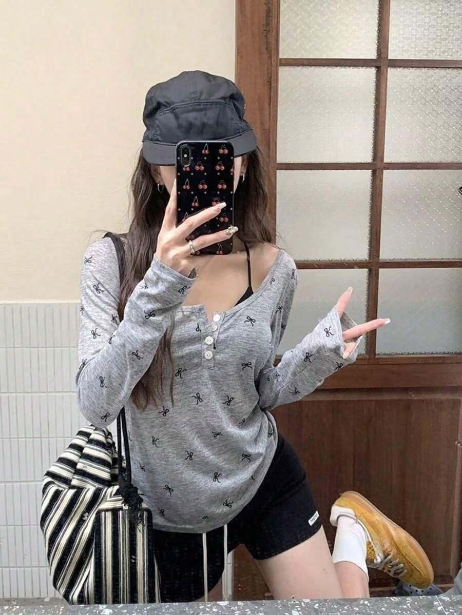 女款花卉印花修身鈕扣薄款長袖T恤 - 灰色 - 查看 1