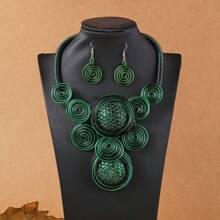 Set de 3 piezas de collar y aretes bohemios, africanos y coreanos hechos a mano con alambre de aluminio multicapa exagerado, brillante para vacaciones, fiestas, playa y estilo vintage