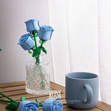 3件/5件 305片 DIY红色、粉色、蓝色拼装积木玫瑰，积木花，桌面装饰，情人节、圣诞节和万圣节礼物，送给女朋友的最佳礼物（不含花瓶）