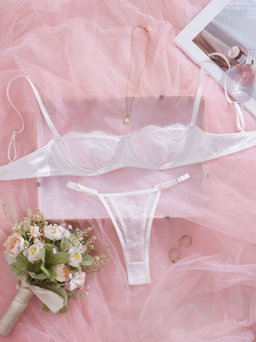 法式时尚魅力设计，性感网眼睫毛蕾丝文胸，迷人露胸半胸紧身内衣，诱人的半透视内衣和丁字裤套装，适合浪漫之旅和梦幻之夜
