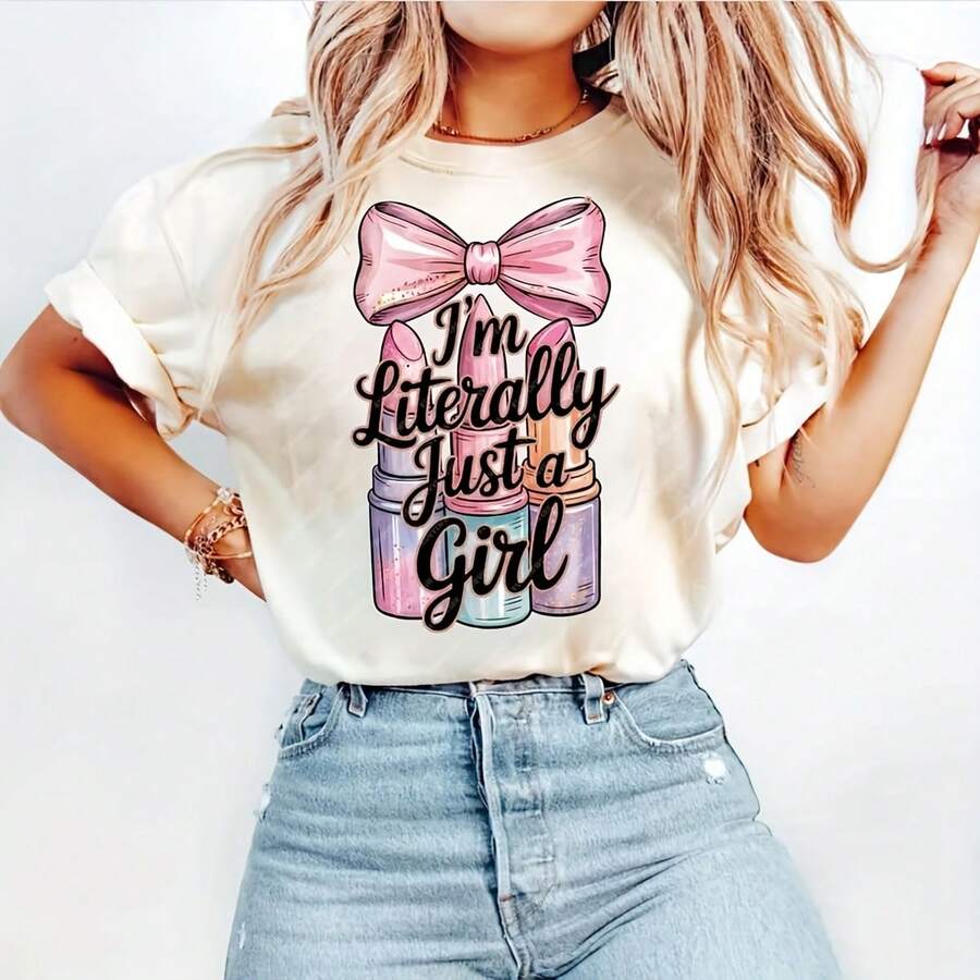 I'm Literally Just A Girl, Ft Girl Aesthetic T-Shirt Design, Flirty Bow, Popular Design, Baddie DTF DTG220G Men's Cotton Essence Lipstick, 220g With An Unparalleled Feel. Intended For Everyone, Regardless Of Gender. High-Quality, Durable Material, Versatile For Any Design, Pleasant To The Touch But Designed To Last. Lightweight Tops For Women, Autumn Sets, Vacation Outfits, Feminine New Year's Costumes. - 白色 - 查看 1