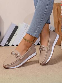 Women's Lychee Pattern Embossed Metal Chain Decor Round Toe Soft Bottom Athletic Sneakers Suitable For Outdoor Sports And Daily Driving, All Season, Black Casual Flat Sports Shoes - Khaki - View 2