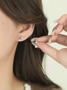 1 pieza Clip de mariposa de plata esterlina S925, pendientes minimalistas de Cruz de copo de nieve, adecuado para uso diario de mujeres, Día de la Madre, Novia, Regalo del Día de Pascua, Día de San Valentín