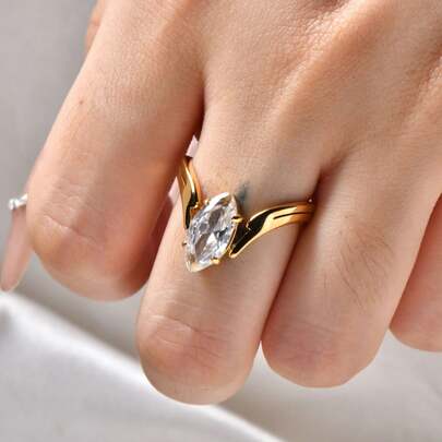 1pc Zirconia Stainless Steel Ring, Non-Fading, Luxurious Ladies Fashion Jewelry