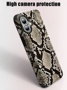 غطاء هاتف بنمط جلد الثعبان، تصميم عنصر حيواني فاخر وبسيط، نقش بارز بنمط جلد الثعبان، مقاوم للصدمات، يعزز الصوت، بنهاية جلدية ناعمة، متوافق مع 17 Pro Max/16 Pro Max/12 Pro/13/14 Plus/15 Pro Max/16 Pro Max، 11/13 Pro، Galaxy S24 Ultra، هدية رائعة - أصفر فاتح - مشاهدة 5