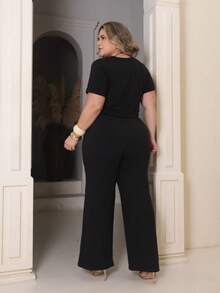 Women's Plus Size Set Of Sweatpants And Short-Sleeved Top - Black - View 5