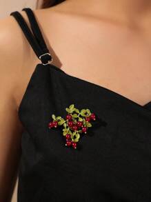 1pc Women's Handmade Cranberry Metal Brooch, Suit/Dress Accessory