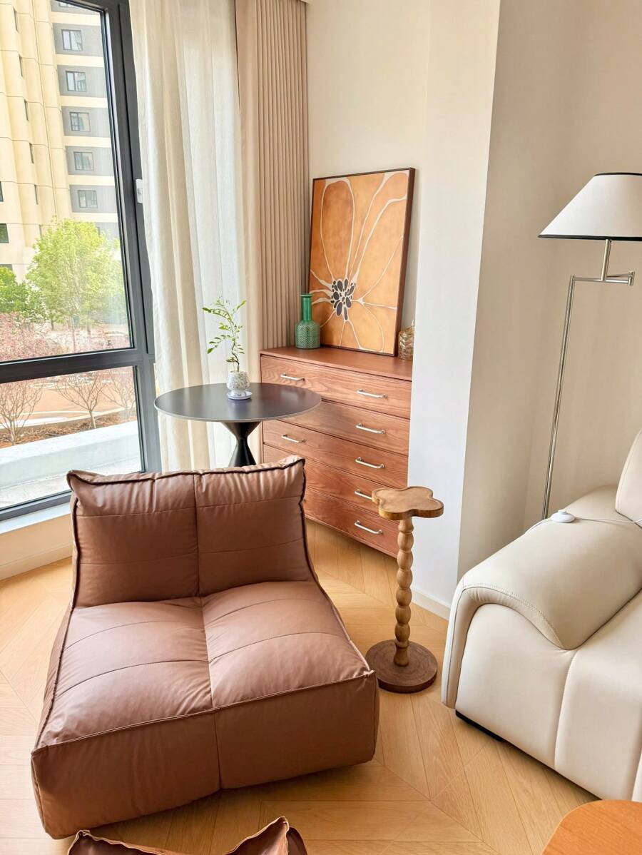 Movable Solid Wood Side Table, Compact Coffee Table For Home, Bedroom Nightstand, Vintage Minimalist Style