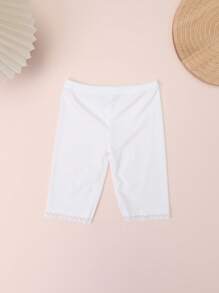 4 pares de bermudas para niñas de talla media-grande con decoración de encaje y lunares, hechas de material de seda de hielo ligero y transpirable para el verano, versátiles para usar como ropa exterior o interior