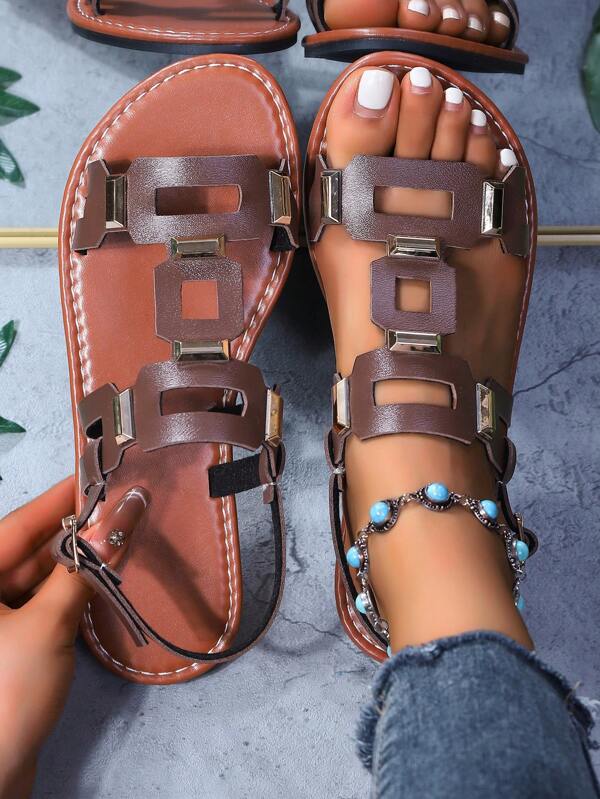 Women's Rivets Hollow Out Fashion Buckle Flat Sandals, Basic Beach Sandals