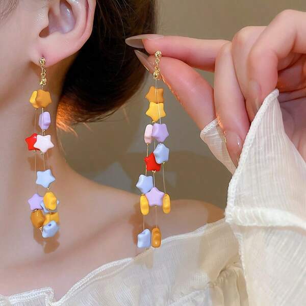 Boucles d'oreilles pendantes minimalistes à pampilles colorées en forme d'étoile, à la mode et polyvalentes pour femmes