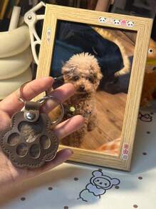 1pc Commemorative Leather Pet Hair Keepsake Bag - Multipurpose Portable Keychain, Suitable For Cats And Dogs, Pet Memorial Hair Storage Box