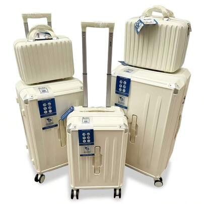 De koffers zijn gemaakt van duurzaam plastic en zijn ook in het wit uitgevoerd. De koffers zijn voorzien van duurzame wielen en combinatiesloten. Binnenin zitten veel vakjes en is er voldoende ruimte voor je spullen. De koffers hebben zich uitstekend bewezen op de markt. Tientallen klanten waren tevreden na de aankoop van deze koffers.