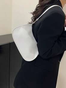 纯色极简拉链单肩包，时尚新月形包，拉链单肩包，仿皮纯色钱包，酒红色内衣收纳袋，理想的新年礼物，时尚酒红色内衣收纳袋