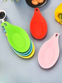 1pc Heat Resistant Silicone Spoon Rest - Multipurpose Kitchen Mat For Spoons & Forks, Random Color, Spoon Holder | Vibrant Kitchen Accessory | Easy To Clean Mat, Countertop Spoon Rest