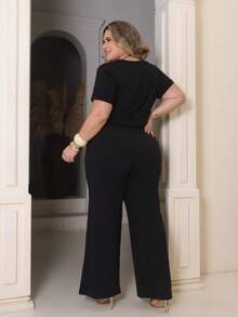 Women's Plus Size Set Of Sweatpants And Short-Sleeved Top - Black - View 6