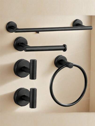 这款欧式浴室收纳套装包括不锈钢毛巾环、毛巾杆、纸巾架、浴袍挂钩、衣帽钩和多功能挂杆。