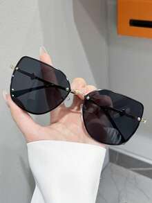 1 Cặp Kính Râm Mắt Mèo Gọng Kim Loại, Phù Hợp Với Khuôn Mặt Vuông/Tròn, Kính Râm Thời Trang Cao Cấp Cho Trang Phục Ngoài Trời, Du Lịch, Phụ Kiện Mùa Hè, Phong Cách Thể Thao, Lái Xe, Lễ Hội, Ngày Lễ, Trang Phục Thanh Lịch, Phụ Kiện Phong Cách Đường Phố, Không Khí Kỳ Nghỉ, Thể Thao, Tiệc Tùng, Hoạt Động Ngoài Trời, Trang Phục Phong Cách Đường Phố, Câu Cá, Ngày Lễ, Trang Phục Đi Chơi Ngoài Trời Bãi Biển Kỳ Nghỉ Bên Bờ Biển Và Quà Tặng Cho Gia Đình Và Bạn Bè - màu đen - Xem 3