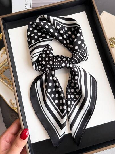 1pc Vintage And Fashionable Leopard Print Animal Print Satin Square Scarf Headband Bandana, Versatile Women's Silk Imitation Scarf Shawl For Tourism, Vacation, Leisure, And Leisure,Head Scarf, Daily Commuting Small Collar, Fashionable Handbag Decoration Bag Ribbon, Holiday Gift For Mothers And Elders