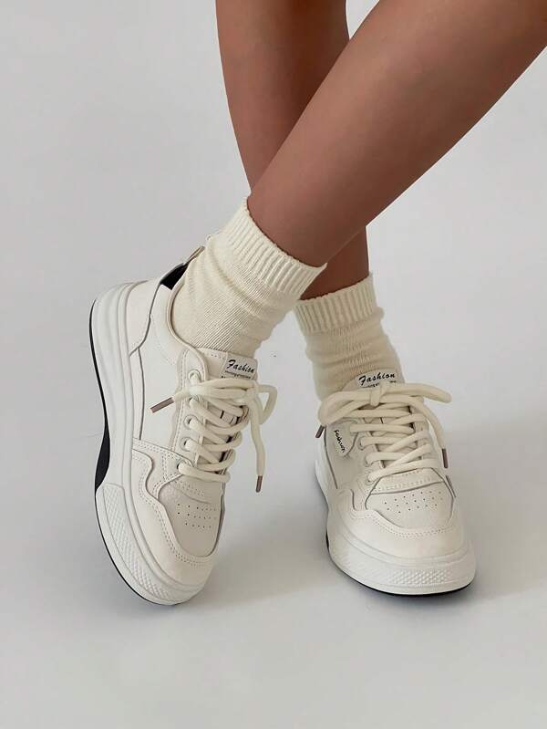 Tênis de Lona com Solado Grosso Feminino, Novo Estilo Coreano de Plataforma Primavera/Verão 2025, Sapatos Esportivos Casuais Versáteis