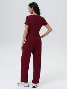 Quần đồng phục y tá cổ tròn, tay ngắn, ôm vừa vặn, nhiều túi, cạp chun, mặc đi làm thường ngày cho y tá, nha sĩ, chăm sóc sức khỏe, bệnh viện thú cưng, phòng thí nghiệm, thẩm mỹ viện - Màu Đỏ Sâu - Xem 2