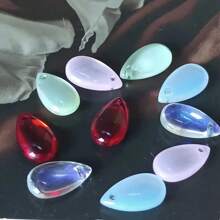 30 piezas Cuentas con forma de gota de agua, pétalo y corazón de estilos variados para accesorios de joyería y manualidades DIY
