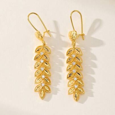 2 件优雅叶状镶嵌锆石 24K 金色耳环，时尚百搭个性化配饰，适合送给女朋友、朋友、妻子的礼物，适合女士和女孩，日常或节日场合