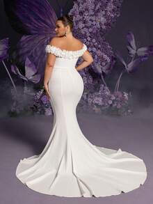 Faeriesty Bride Plus 优雅露肩美人鱼婚纱，配有精致的花朵肩饰和飘逸的拖地长裙 - 浪漫新娘礼服，非常适合婚礼仪式、梦幻花园招待会和室内新娘摄影 - 白色 - 查看 2