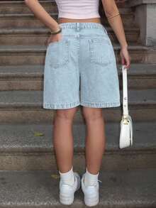 女士纯色百慕大牛仔短裤，夏季休闲时尚之选 - 淺色水洗藍 - 查看 4